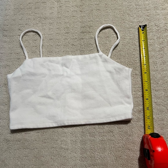 oak and fort white crop top - Picture 1 of 2